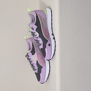 PUMA WOMEN RIDER FV SNEAKERS